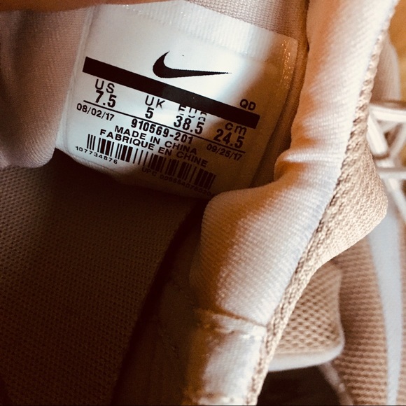 Nike Light Pink Pegasus Zoom - Picture 7 of 8